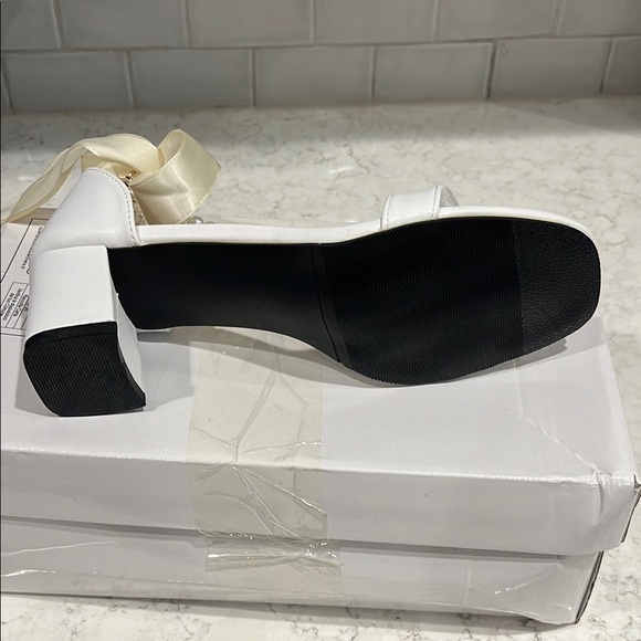 Elegant White Pearl Ankle Strap Heels - Picture 4 of 5